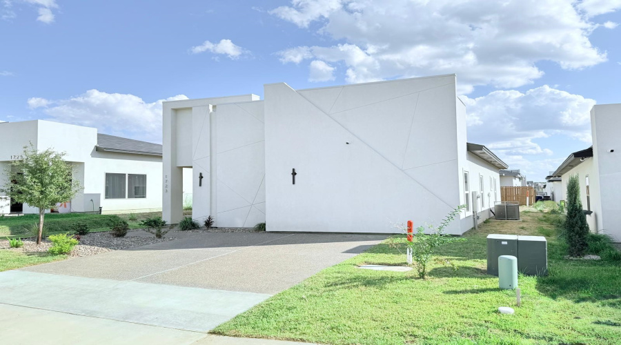 1723 Coba Dr., laredo, Texas 78046, 3 Bedrooms Bedrooms, 5 Rooms Rooms,2 BathroomsBathrooms,Residential,For Sale,1723 Coba Dr.,20254468