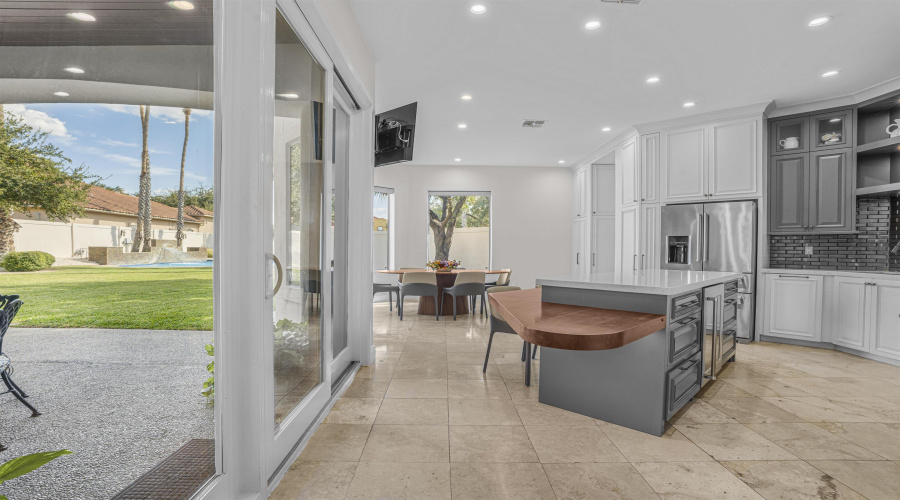 311 Latour Dr, Laredo, Texas 78041-9131, 4 Bedrooms Bedrooms, 10 Rooms Rooms,4 BathroomsBathrooms,Residential,For Sale,311 Latour Dr,20254469