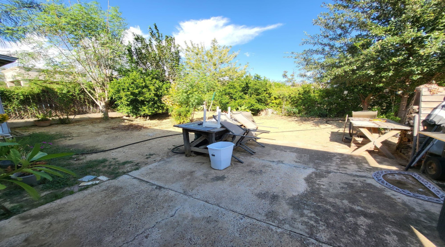 103 Otanes Ave, Laredo, Texas 78046, 3 Bedrooms Bedrooms, 6 Rooms Rooms,2 BathroomsBathrooms,Residential,For Sale,103 Otanes Ave,20254042