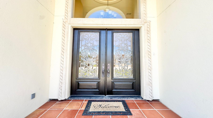 202 Lake Powell Dr, Laredo, Texas 78041, 4 Bedrooms Bedrooms, 7 Rooms Rooms,3 BathroomsBathrooms,Residential,For Sale,202 Lake Powell Dr,20254043