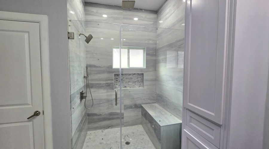 2341 Mango Rd., Laredo, Texas 78046, 3 Bedrooms Bedrooms, 5 Rooms Rooms,2 BathroomsBathrooms,Residential,For Sale,2341 Mango Rd.,20254044