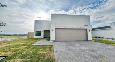9974 Grotto Dr., Laredo, Texas 78045, 3 Bedrooms Bedrooms, 5 Rooms Rooms,2 BathroomsBathrooms,Residential,For Sale,9974 Grotto Dr.,20254473