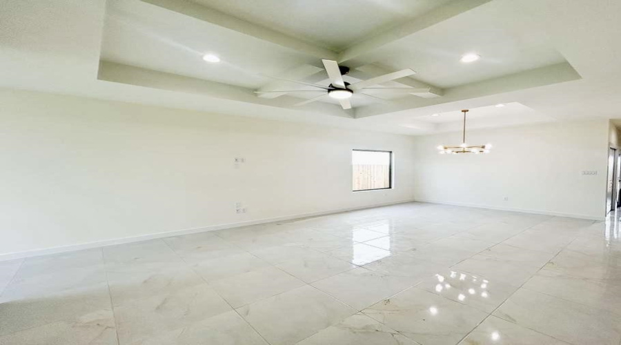 9974 Grotto Dr., Laredo, Texas 78045, 3 Bedrooms Bedrooms, 5 Rooms Rooms,2 BathroomsBathrooms,Residential,For Sale,9974 Grotto Dr.,20254473