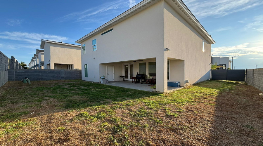 7529 Cresta Bella Street, Laredo, Texas 78041, 3 Bedrooms Bedrooms, 4 Rooms Rooms,2 BathroomsBathrooms,Residential,For Rent,7529 Cresta Bella Street,20254479