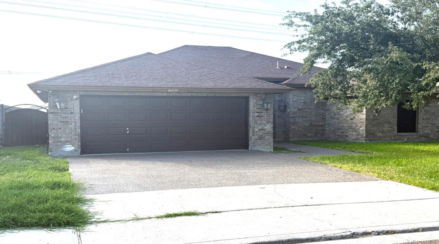 3127 Conde Dr., Laredo, Texas 78045, 4 Bedrooms Bedrooms, 7 Rooms Rooms,2 BathroomsBathrooms,Residential,For Sale,3127 Conde Dr.,20254482