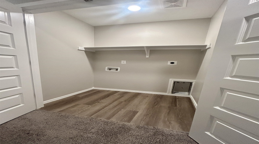 5804 Rosendo B. Ancira Dr, Laredo, Texas 78046, 3 Bedrooms Bedrooms, 5 Rooms Rooms,2 BathroomsBathrooms,Residential,For Sale,5804 Rosendo B. Ancira Dr,20254052