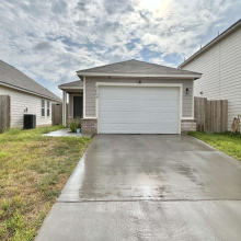 5804 Rosendo B. Ancira Dr, Laredo, Texas 78046, 3 Bedrooms Bedrooms, 5 Rooms Rooms,2 BathroomsBathrooms,Residential,For Sale,5804 Rosendo B. Ancira Dr,20254052