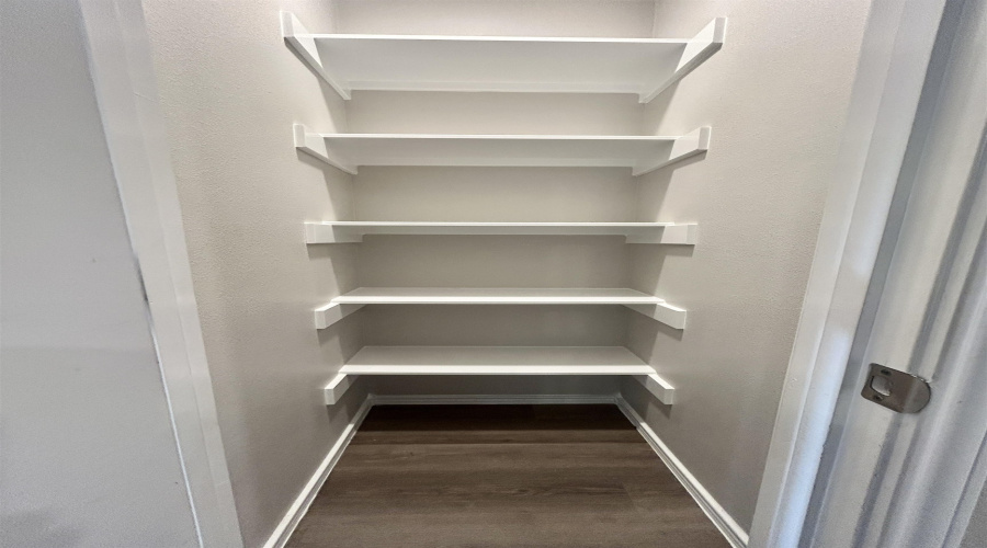 5804 Rosendo B. Ancira Dr, Laredo, Texas 78046, 3 Bedrooms Bedrooms, 5 Rooms Rooms,2 BathroomsBathrooms,Residential,For Sale,5804 Rosendo B. Ancira Dr,20254052