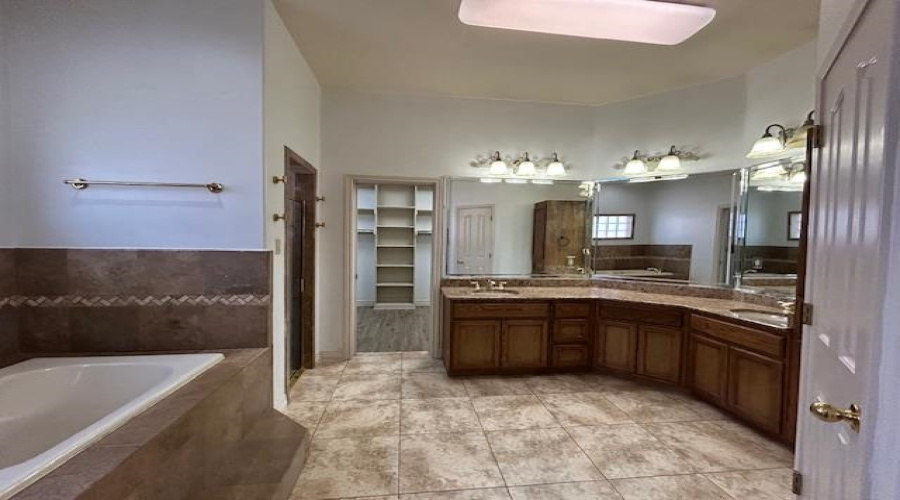 3333 Hagen Lp, Laredo, Texas 78045, 3 Bedrooms Bedrooms, 7 Rooms Rooms,3 BathroomsBathrooms,Residential,For Rent,3333 Hagen Lp,20254054 3333 Hagen Lp, Laredo, Texas 78045, 3 Bedrooms Bedrooms, 7 Rooms Rooms,3 BathroomsBathrooms,Residential,For Rent,3333 Hagen Lp,20254054