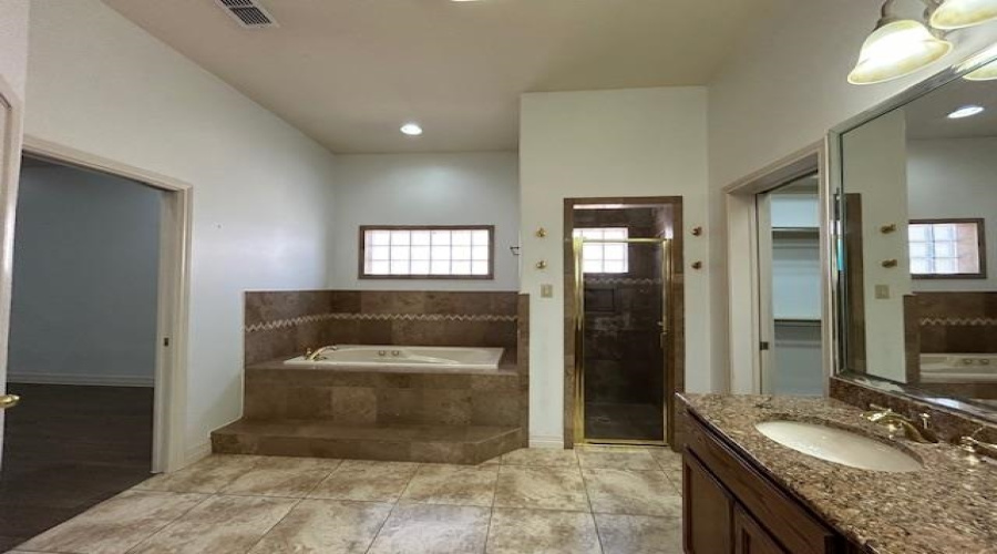 3333 Hagen Lp, Laredo, Texas 78045, 3 Bedrooms Bedrooms, 7 Rooms Rooms,3 BathroomsBathrooms,Residential,For Rent,3333 Hagen Lp,20254054 3333 Hagen Lp, Laredo, Texas 78045, 3 Bedrooms Bedrooms, 7 Rooms Rooms,3 BathroomsBathrooms,Residential,For Rent,3333 Hagen Lp,20254054