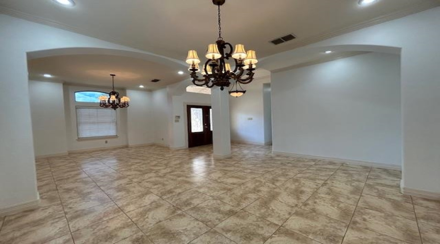 3333 Hagen Lp, Laredo, Texas 78045, 3 Bedrooms Bedrooms, 7 Rooms Rooms,3 BathroomsBathrooms,Residential,For Rent,3333 Hagen Lp,20254054 3333 Hagen Lp, Laredo, Texas 78045, 3 Bedrooms Bedrooms, 7 Rooms Rooms,3 BathroomsBathrooms,Residential,For Rent,3333 Hagen Lp,20254054