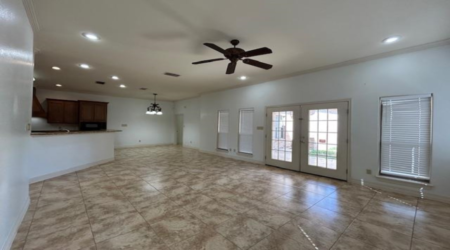 3333 Hagen Lp, Laredo, Texas 78045, 3 Bedrooms Bedrooms, 7 Rooms Rooms,3 BathroomsBathrooms,Residential,For Rent,3333 Hagen Lp,20254054 3333 Hagen Lp, Laredo, Texas 78045, 3 Bedrooms Bedrooms, 7 Rooms Rooms,3 BathroomsBathrooms,Residential,For Rent,3333 Hagen Lp,20254054