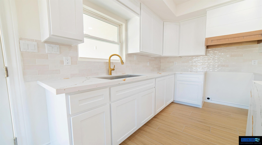 6119 Toribio Dr, Laredo, Texas 78046, 3 Bedrooms Bedrooms, 5 Rooms Rooms,2 BathroomsBathrooms,Residential,For Sale,6119 Toribio Dr,20254486