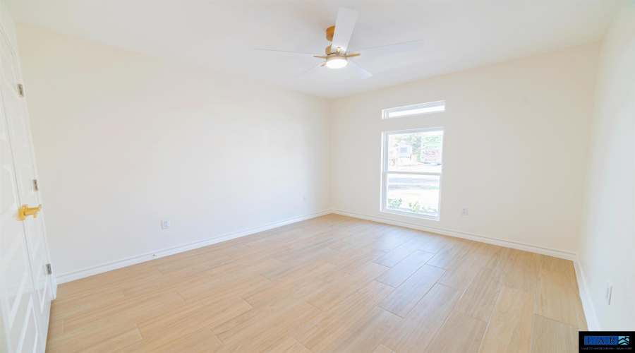 6119 Toribio Dr, Laredo, Texas 78046, 3 Bedrooms Bedrooms, 5 Rooms Rooms,2 BathroomsBathrooms,Residential,For Sale,6119 Toribio Dr,20254486