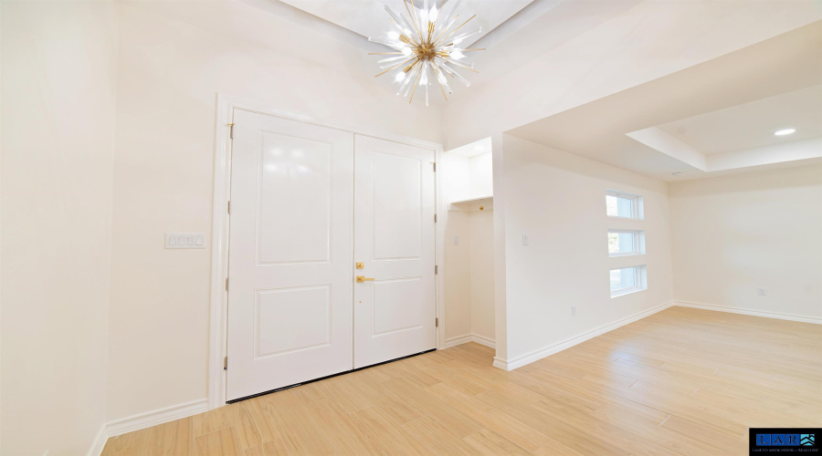 6119 Toribio Dr, Laredo, Texas 78046, 3 Bedrooms Bedrooms, 5 Rooms Rooms,2 BathroomsBathrooms,Residential,For Sale,6119 Toribio Dr,20254486