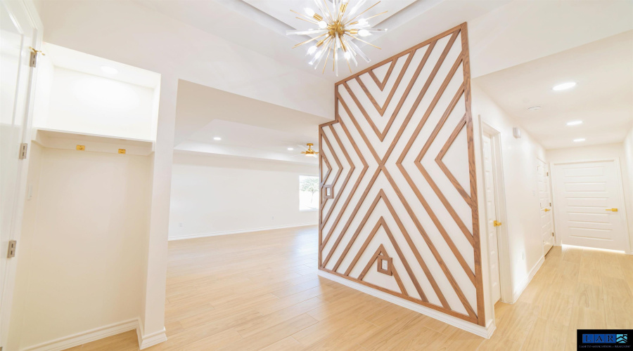 6119 Toribio Dr, Laredo, Texas 78046, 3 Bedrooms Bedrooms, 5 Rooms Rooms,2 BathroomsBathrooms,Residential,For Sale,6119 Toribio Dr,20254486