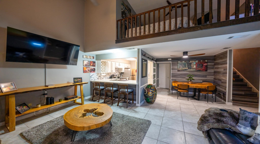 210 E Del Mar Blvd, Laredo, Texas 78041, 1 Bedroom Bedrooms, 3 Rooms Rooms,1 BathroomBathrooms,Residential,For Sale,210 E Del Mar Blvd,20254056