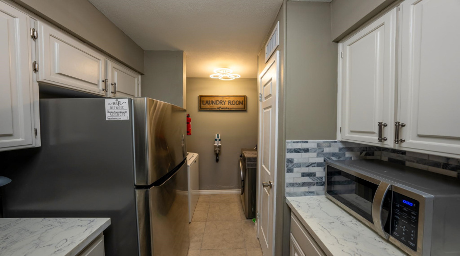 210 E Del Mar Blvd, Laredo, Texas 78041, 1 Bedroom Bedrooms, 3 Rooms Rooms,1 BathroomBathrooms,Residential,For Sale,210 E Del Mar Blvd,20254056