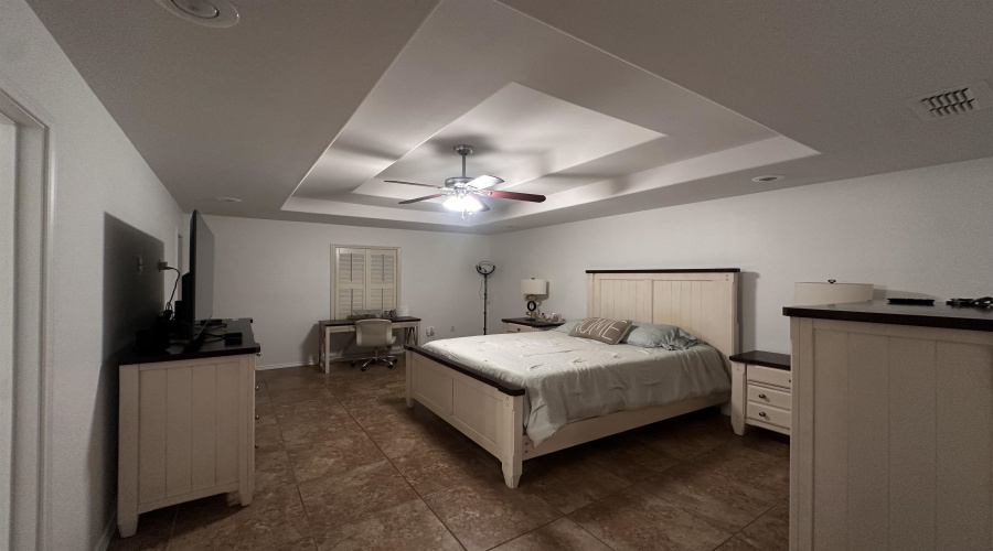 9906 Natalia Dr, Laredo, Texas 78045, 3 Bedrooms Bedrooms, 6 Rooms Rooms,2 BathroomsBathrooms,Residential,For Sale,9906 Natalia Dr,20254059