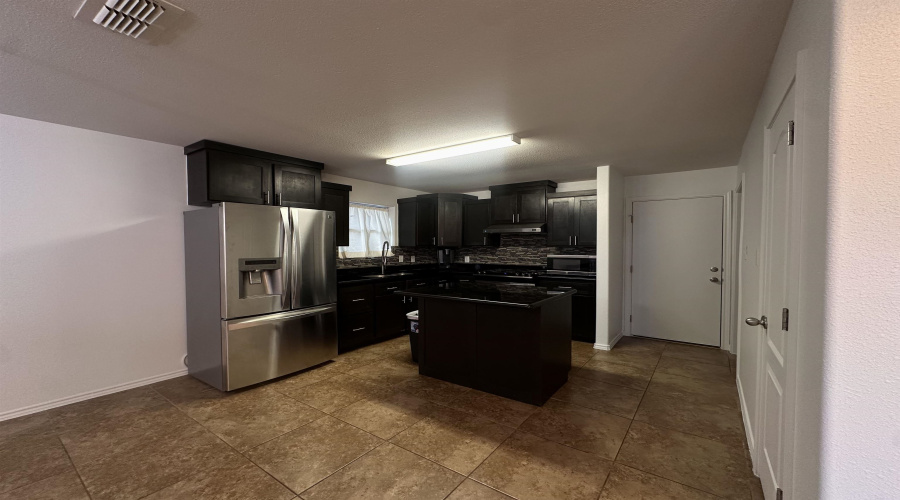 9906 Natalia Dr, Laredo, Texas 78045, 3 Bedrooms Bedrooms, 6 Rooms Rooms,2 BathroomsBathrooms,Residential,For Sale,9906 Natalia Dr,20254059