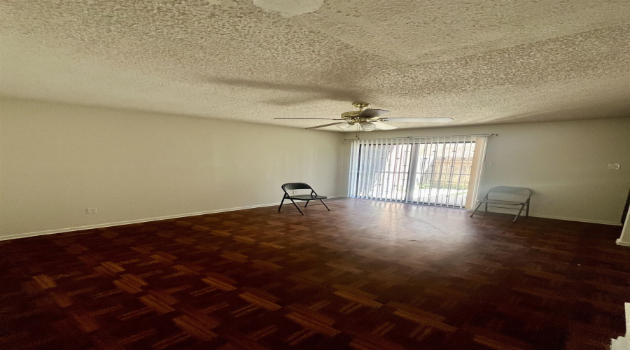 100 Aurora St, Laredo, Texas 78041, 1 Bedroom Bedrooms, 4 Rooms Rooms,1 BathroomBathrooms,Residential,For Sale,100 Aurora St,20254060