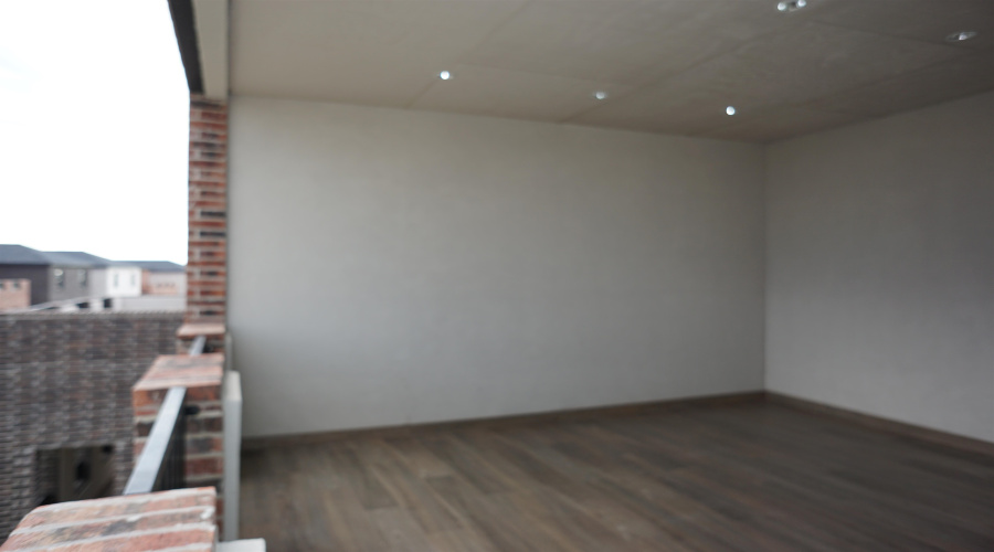 210 Veracruz Dr., Laredo, Texas 78045, 3 Bedrooms Bedrooms, 5 Rooms Rooms,2 BathroomsBathrooms,Residential,For Sale,210 Veracruz Dr.,20254061