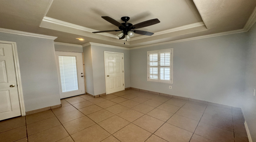 1913 Orange Blossom Lp, Laredo, Texas 78045, 4 Bedrooms Bedrooms, 8 Rooms Rooms,3 BathroomsBathrooms,Residential,For Rent,1913 Orange Blossom Lp,20254069