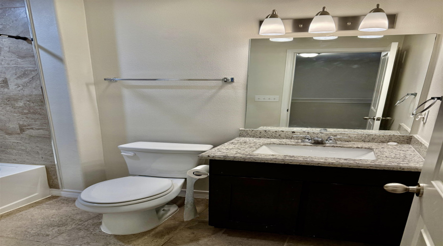 3710 Francisco S Ramirez St., Laredo, Texas 78046, 4 Bedrooms Bedrooms, 6 Rooms Rooms,2 BathroomsBathrooms,Residential,For Sale,3710 Francisco S Ramirez St.,20254504