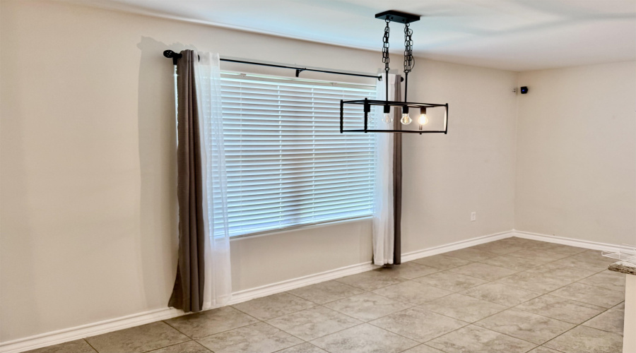 3710 Francisco S Ramirez St., Laredo, Texas 78046, 4 Bedrooms Bedrooms, 6 Rooms Rooms,2 BathroomsBathrooms,Residential,For Sale,3710 Francisco S Ramirez St.,20254504