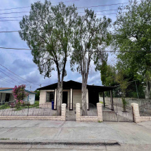 110 N Malinche Ave, Laredo, Texas 78043, 3 Bedrooms Bedrooms, 6 Rooms Rooms,2 BathroomsBathrooms,Residential,For Rent,110 N Malinche Ave,20254506