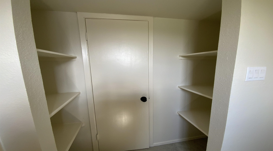 119 Tours Ln, Laredo, Texas 78045, 4 Bedrooms Bedrooms, 6 Rooms Rooms,3 BathroomsBathrooms,Residential,For Sale,119 Tours Ln,20254507