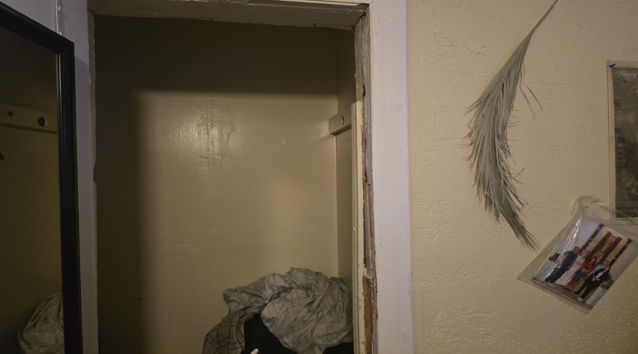 1809 San Enrique Ave, Laredo, Texas 78040-3610, 2 Bedrooms Bedrooms, 4 Rooms Rooms,1 BathroomBathrooms,Residential,For Sale,1809 San Enrique Ave,20254073