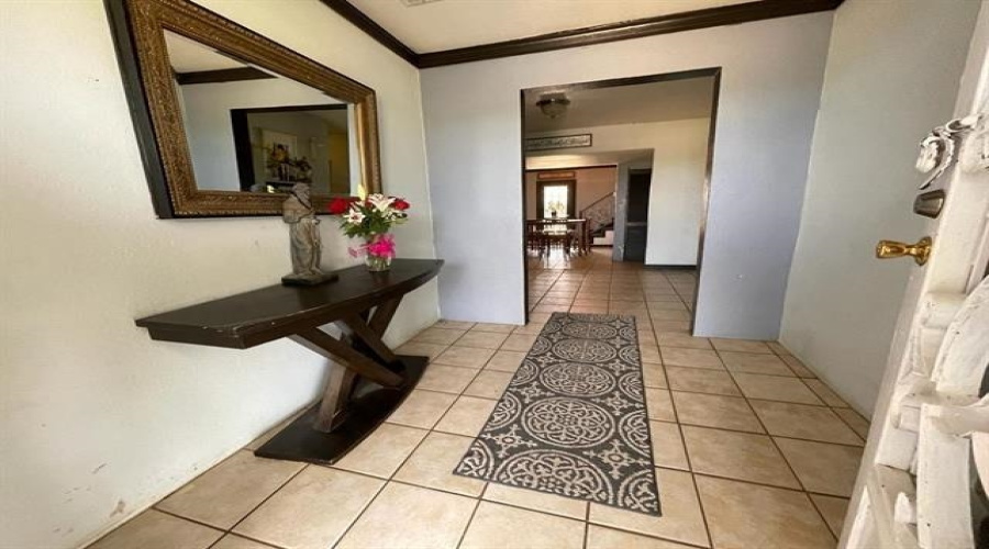 133 Los Fresnos, Laredo, Texas 78046, 3 Bedrooms Bedrooms, 5 Rooms Rooms,2 BathroomsBathrooms,Residential,For Sale,133 Los Fresnos,20254076