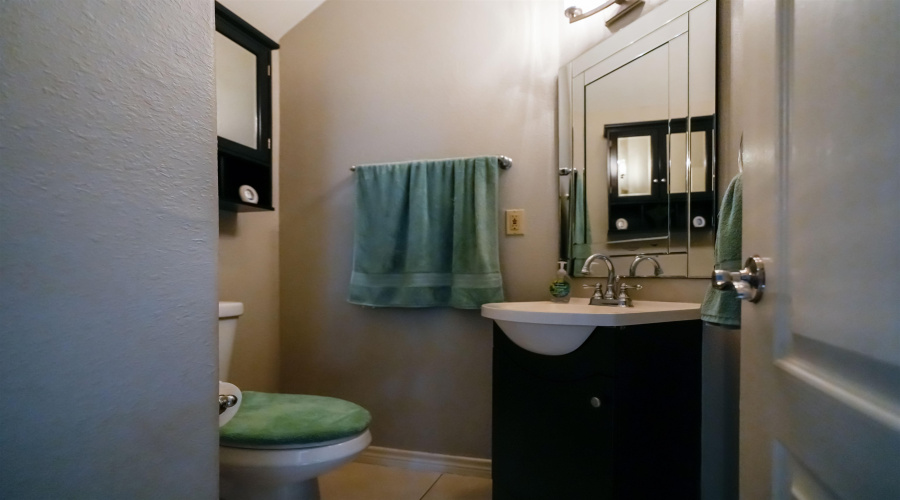 309 Lake Kariba Ct, Laredo, Texas 78041, 5 Bedrooms Bedrooms, 10 Rooms Rooms,4 BathroomsBathrooms,Residential,For Sale,309 Lake Kariba Ct,20254509