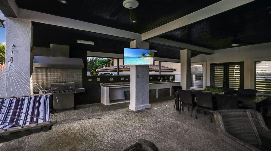 309 Lake Kariba Ct, Laredo, Texas 78041, 5 Bedrooms Bedrooms, 10 Rooms Rooms,4 BathroomsBathrooms,Residential,For Sale,309 Lake Kariba Ct,20254509
