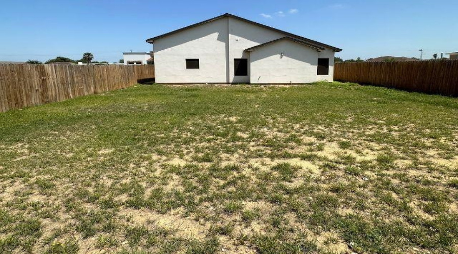 2811 Lavanda Dr., Laredo, Texas 78046, 3 Bedrooms Bedrooms, 4 Rooms Rooms,2 BathroomsBathrooms,Residential,For Rent,2811 Lavanda Dr.,20254512
