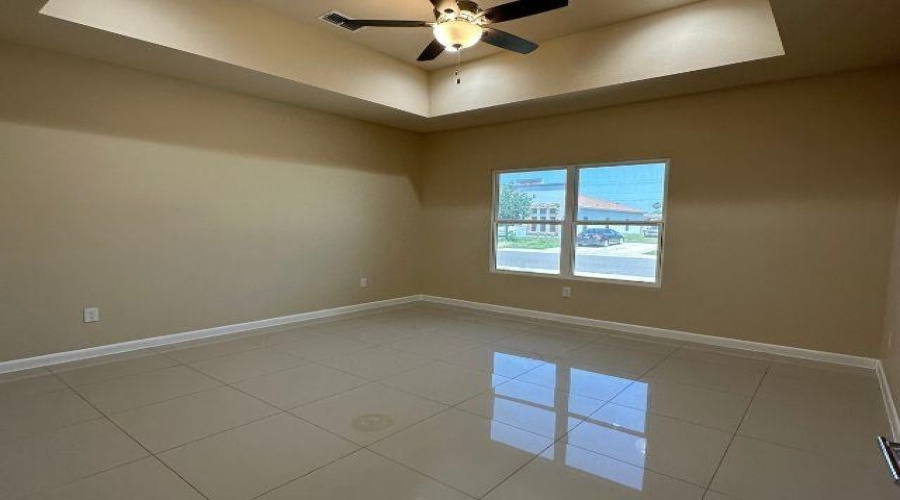 2811 Lavanda Dr., Laredo, Texas 78046, 3 Bedrooms Bedrooms, 4 Rooms Rooms,2 BathroomsBathrooms,Residential,For Rent,2811 Lavanda Dr.,20254512