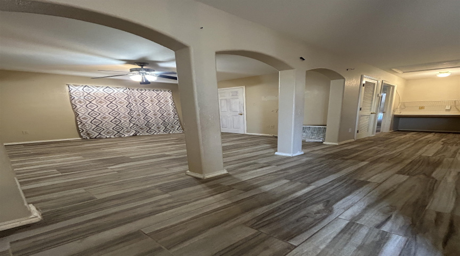 4602 Rio Plata Ct, Laredo, Texas 78046, 4 Bedrooms Bedrooms, 7 Rooms Rooms,2 BathroomsBathrooms,Residential,For Sale,4602 Rio Plata Ct,20254078