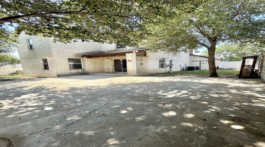 4602 Rio Plata Ct, Laredo, Texas 78046, 4 Bedrooms Bedrooms, 7 Rooms Rooms,2 BathroomsBathrooms,Residential,For Sale,4602 Rio Plata Ct,20254078