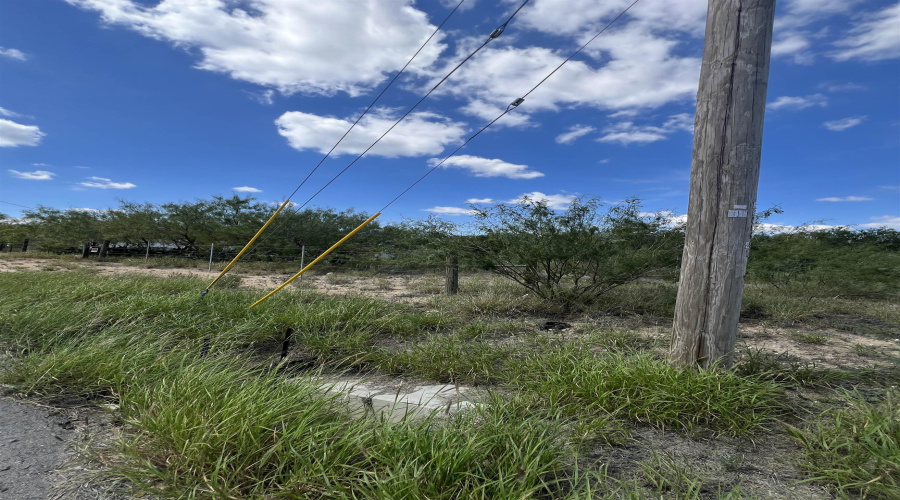 308 Water St, Zapata, Texas 78076, 1 Bedroom Bedrooms, 1 Room Rooms,1 BathroomBathrooms,Residential,For Sale,308 Water St,20254523