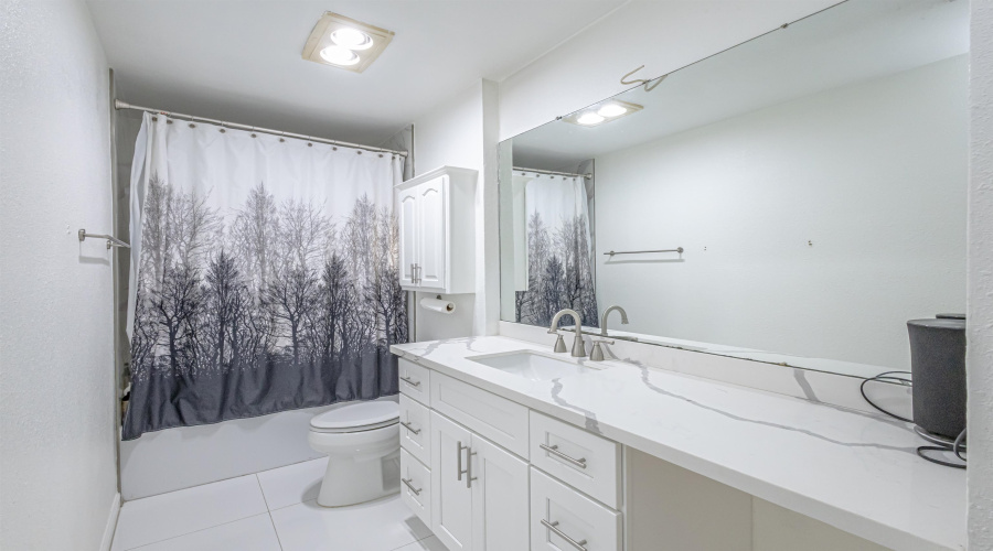 318 S Dakota, Laredo, Texas 78041, 4 Bedrooms Bedrooms, 7 Rooms Rooms,3 BathroomsBathrooms,Residential,For Sale,318 S Dakota,20254088