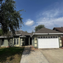 8608 St John Lp, Laredo, Texas 78045-7572, 4 Bedrooms Bedrooms, 8 Rooms Rooms,3 BathroomsBathrooms,Residential,For Sale,8608 St John Lp,20254528