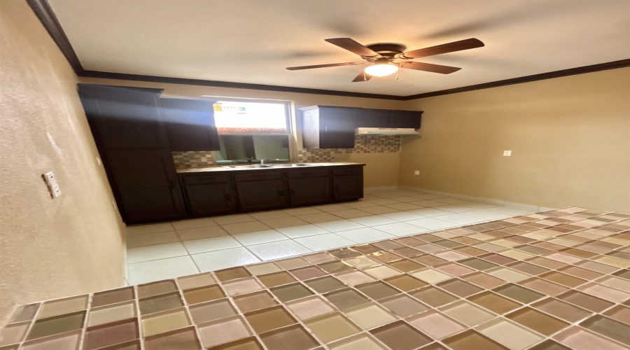 222 Segovia Dr, Laredo, Texas 78046, 3 Bedrooms Bedrooms, 5 Rooms Rooms,3 BathroomsBathrooms,Residential,For Sale,222 Segovia Dr,20254091