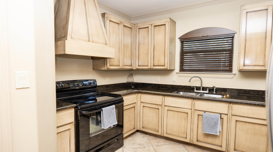 2701 Els Ct, Laredo, Texas 78045, 3 Bedrooms Bedrooms, 7 Rooms Rooms,2 BathroomsBathrooms,Residential,For Sale,2701 Els Ct,20254095