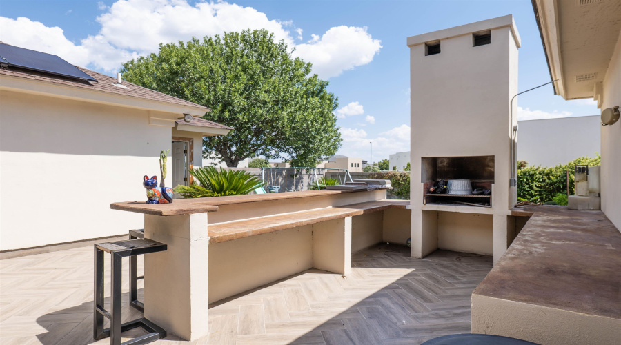 2701 Els Ct, Laredo, Texas 78045, 3 Bedrooms Bedrooms, 7 Rooms Rooms,2 BathroomsBathrooms,Residential,For Sale,2701 Els Ct,20254095