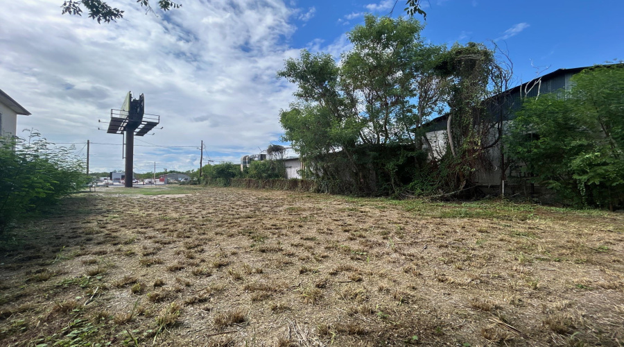 1311 Zapata Hwy, Laredo, Texas 78046, ,Land,For Sale,1311 Zapata Hwy,20254284