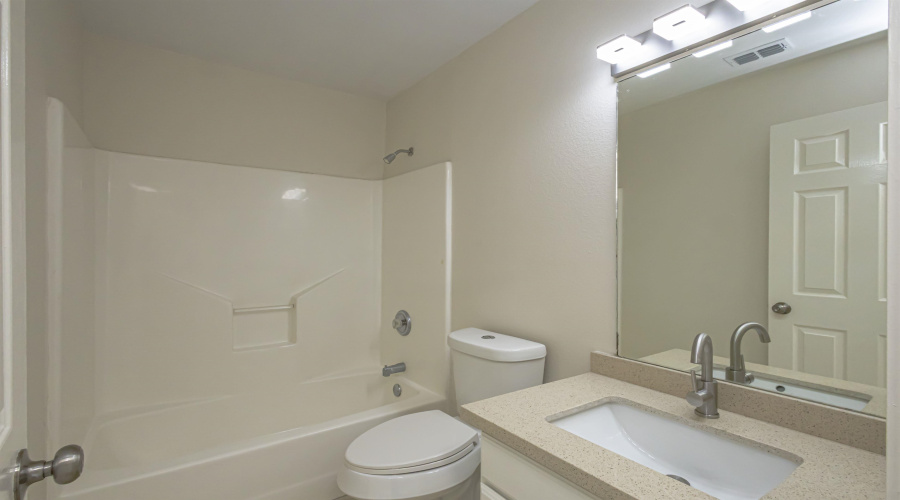 1722 Aransas Pass Dr, Laredo, Texas 78045, 4 Bedrooms Bedrooms, 7 Rooms Rooms,2 BathroomsBathrooms,Residential,For Sale,1722 Aransas Pass Dr,20254531