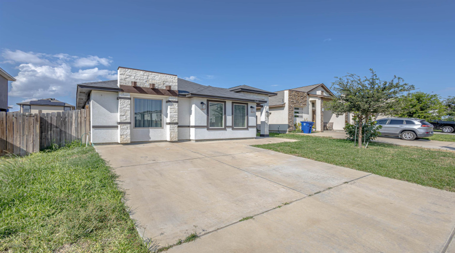 3622 Octavia Dr., Laredo, Texas 78046, 4 Bedrooms Bedrooms, 6 Rooms Rooms,2 BathroomsBathrooms,Residential,For Rent,3622 Octavia Dr.,20254101