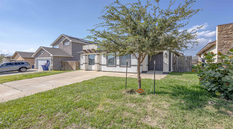 3622 Octavia Dr., Laredo, Texas 78046, 4 Bedrooms Bedrooms, 6 Rooms Rooms,2 BathroomsBathrooms,Residential,For Rent,3622 Octavia Dr.,20254101