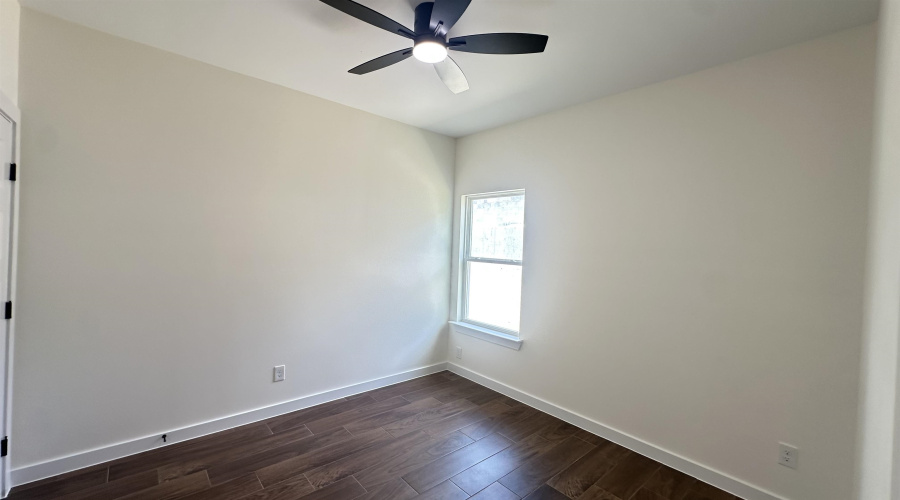 4403 Azulejo Dr., Laredo, Texas 78046, 3 Bedrooms Bedrooms, 5 Rooms Rooms,2 BathroomsBathrooms,Residential,For Sale,4403 Azulejo Dr.,20254105